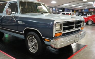 Dodge-Ramcharger-1987-SUV-29