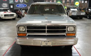 Dodge-Ramcharger-1987-SUV-8