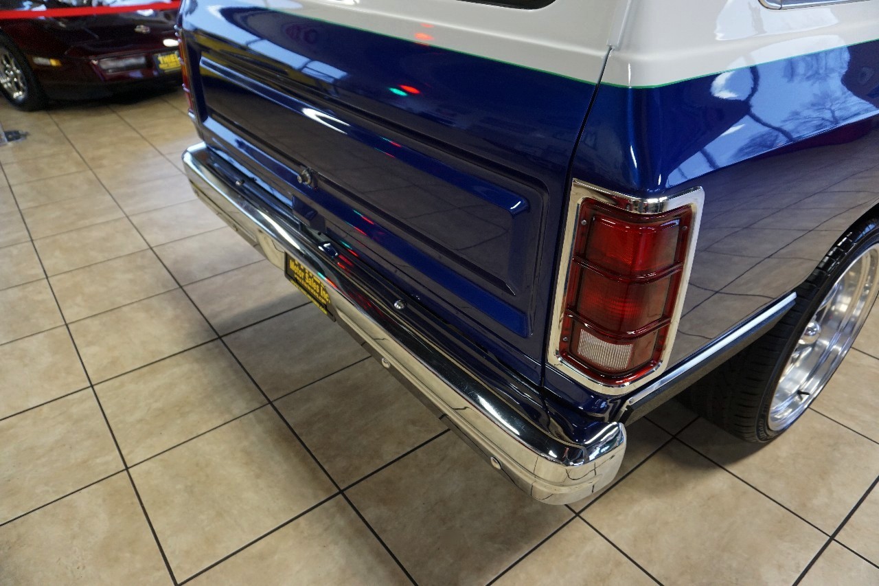 Dodge-Ramcharger-1989-SUV-18