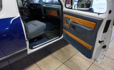 Dodge-Ramcharger-1989-SUV-22