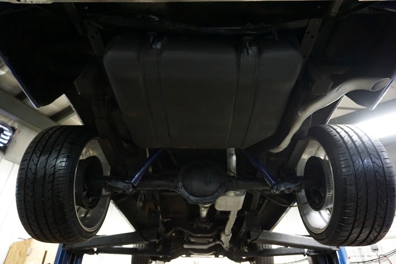 Dodge-Ramcharger-1989-SUV-34