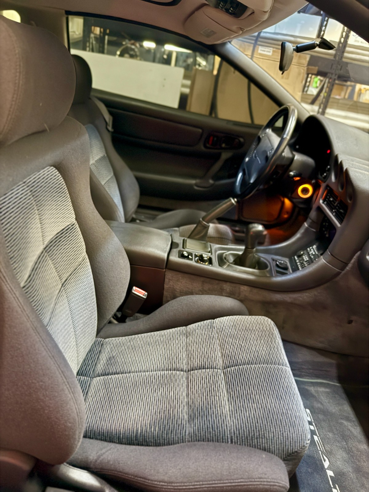 Dodge-Stealth-1993-Coupe-19