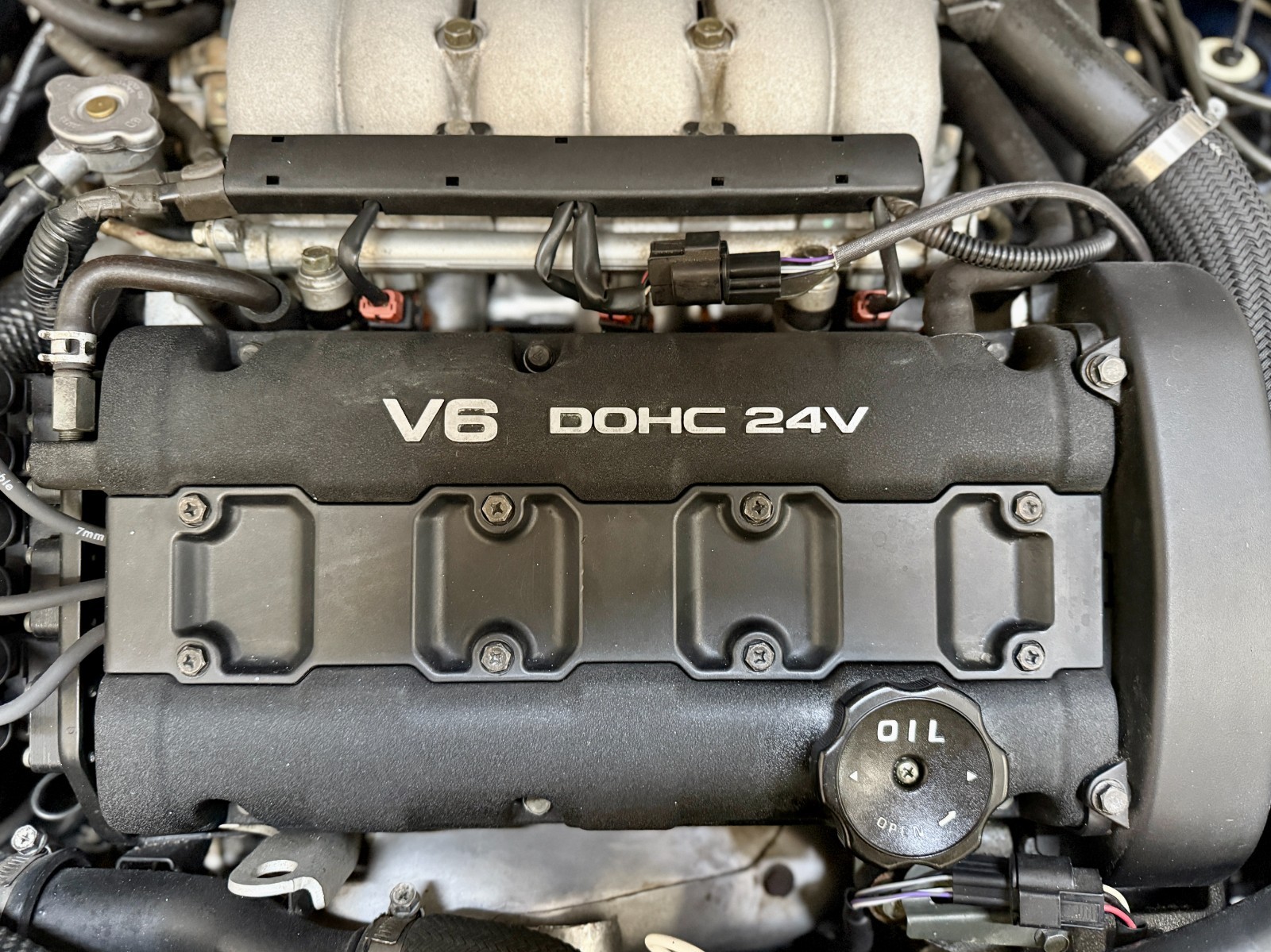 Dodge-Stealth-1993-Coupe-24