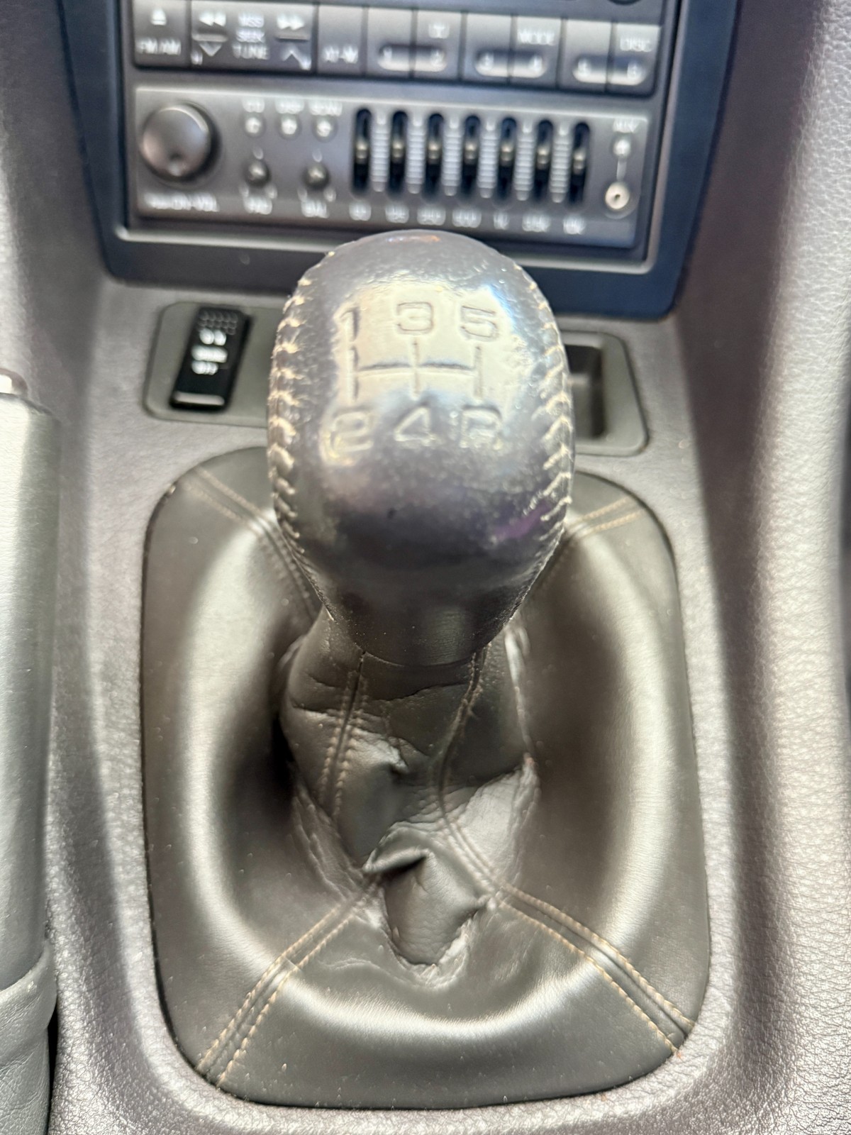 Dodge-Stealth-1993-Coupe-30