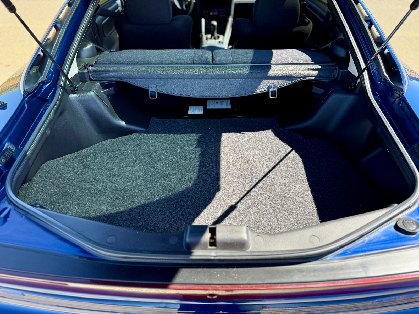 Dodge-Stealth-1993-Coupe-33