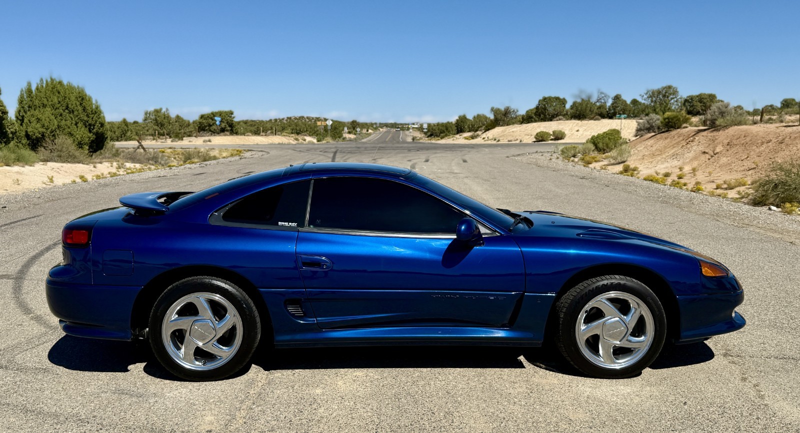 Dodge-Stealth-1993-Coupe-7