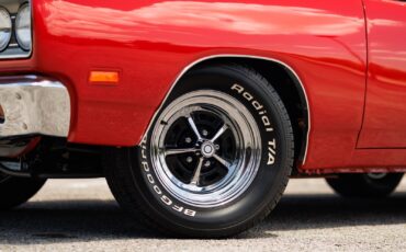 Dodge-Super-Bee-440-1969-2D-Coupe-23