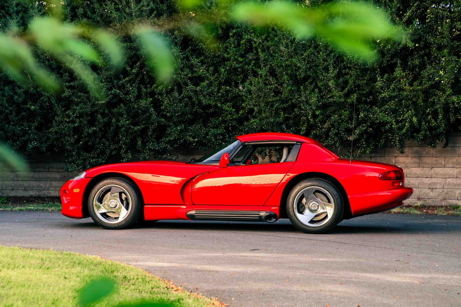 Dodge-Viper-1993-Convertible-14