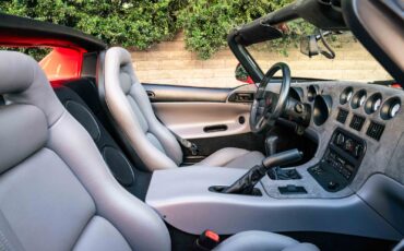 Dodge-Viper-1993-Convertible-38