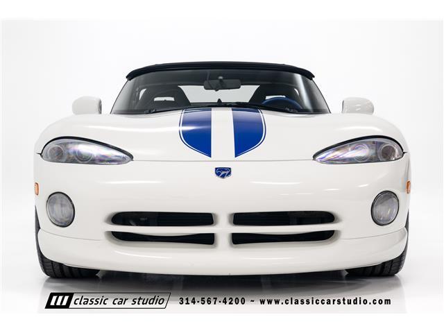 Dodge-Viper-1996-Convertible-14