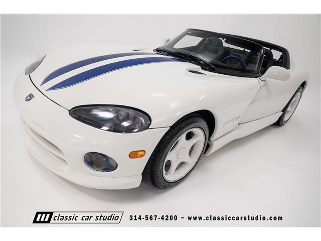 Dodge-Viper-1996-Convertible-31