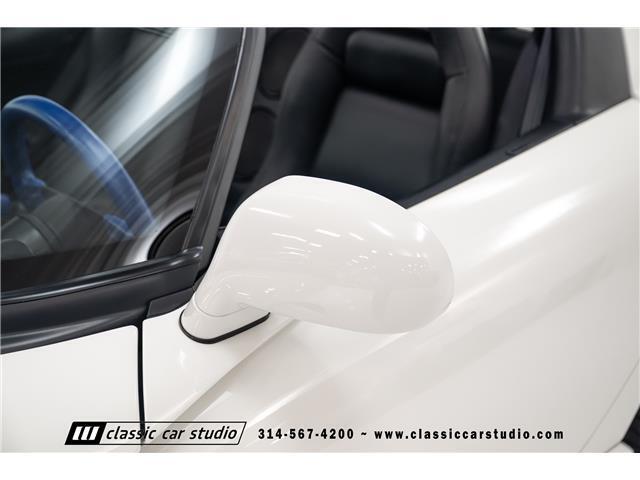 Dodge-Viper-1996-Convertible-32