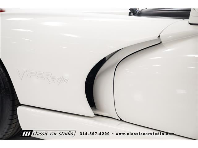 Dodge-Viper-1996-Convertible-33