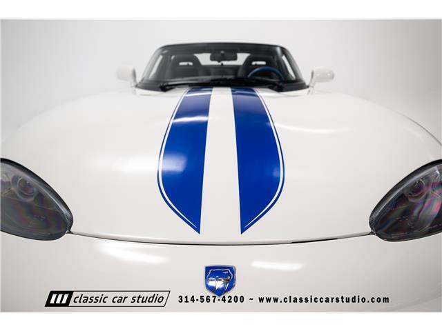 Dodge-Viper-1996-Convertible-4