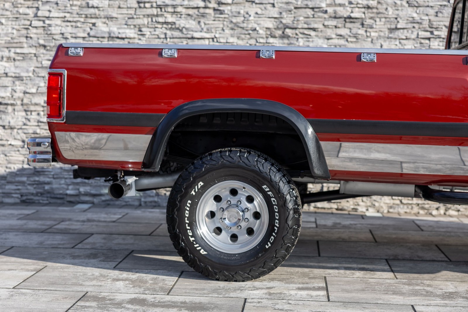 Dodge-W250-1993-Pickup-Truck-10