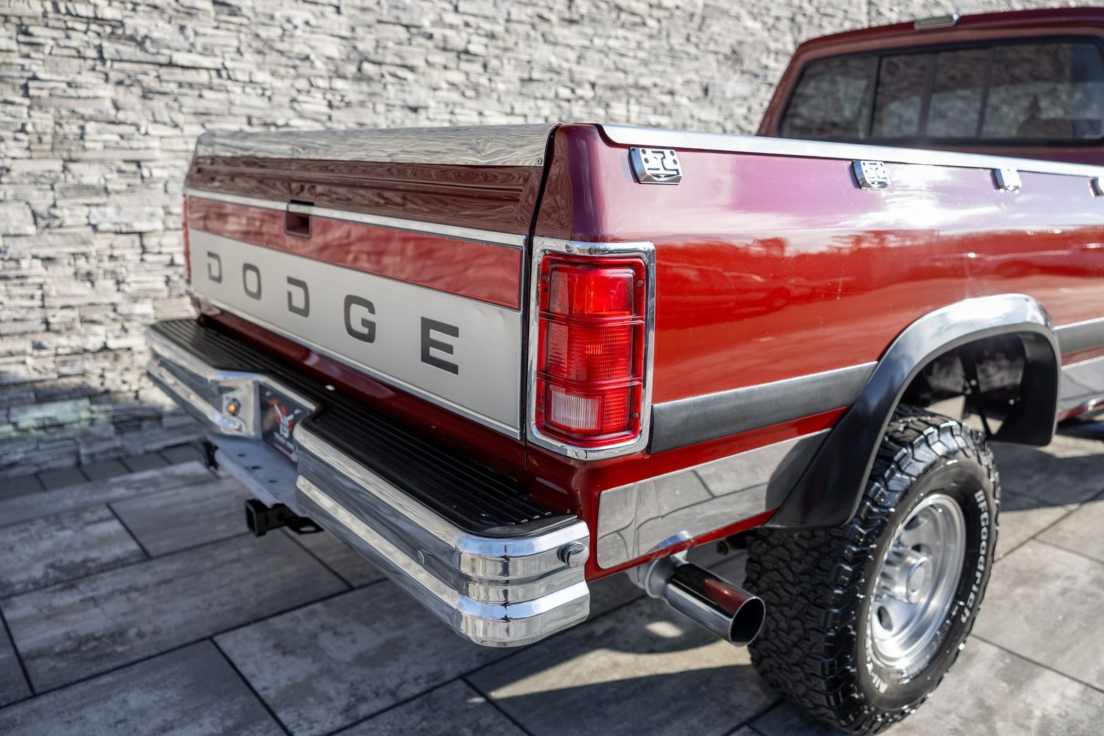 Dodge-W250-1993-Pickup-Truck-27