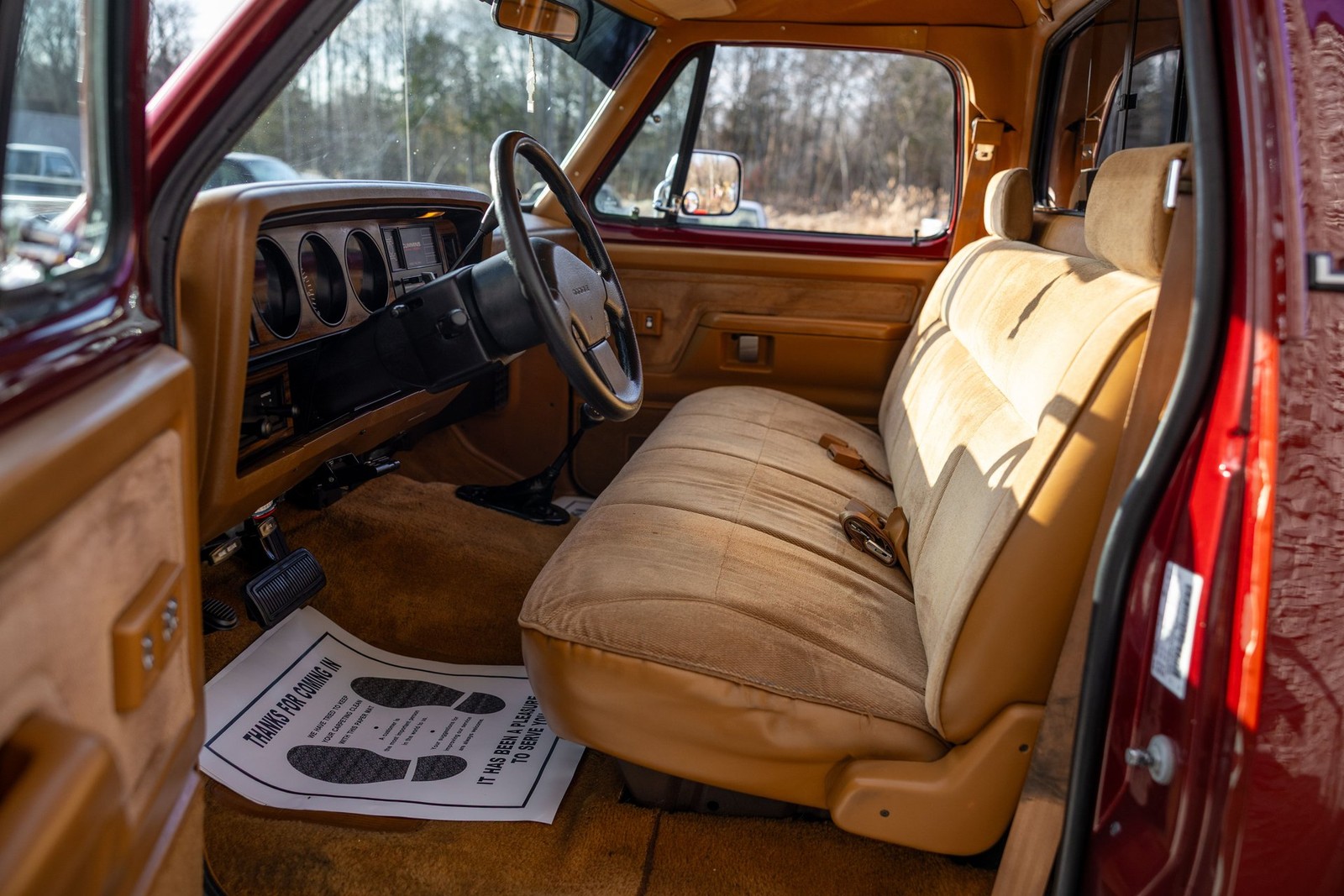 Dodge-W250-1993-Pickup-Truck-32