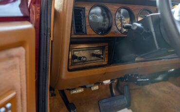 Dodge-W250-1993-Pickup-Truck-35