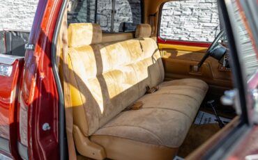 Dodge-W250-1993-Pickup-Truck-36