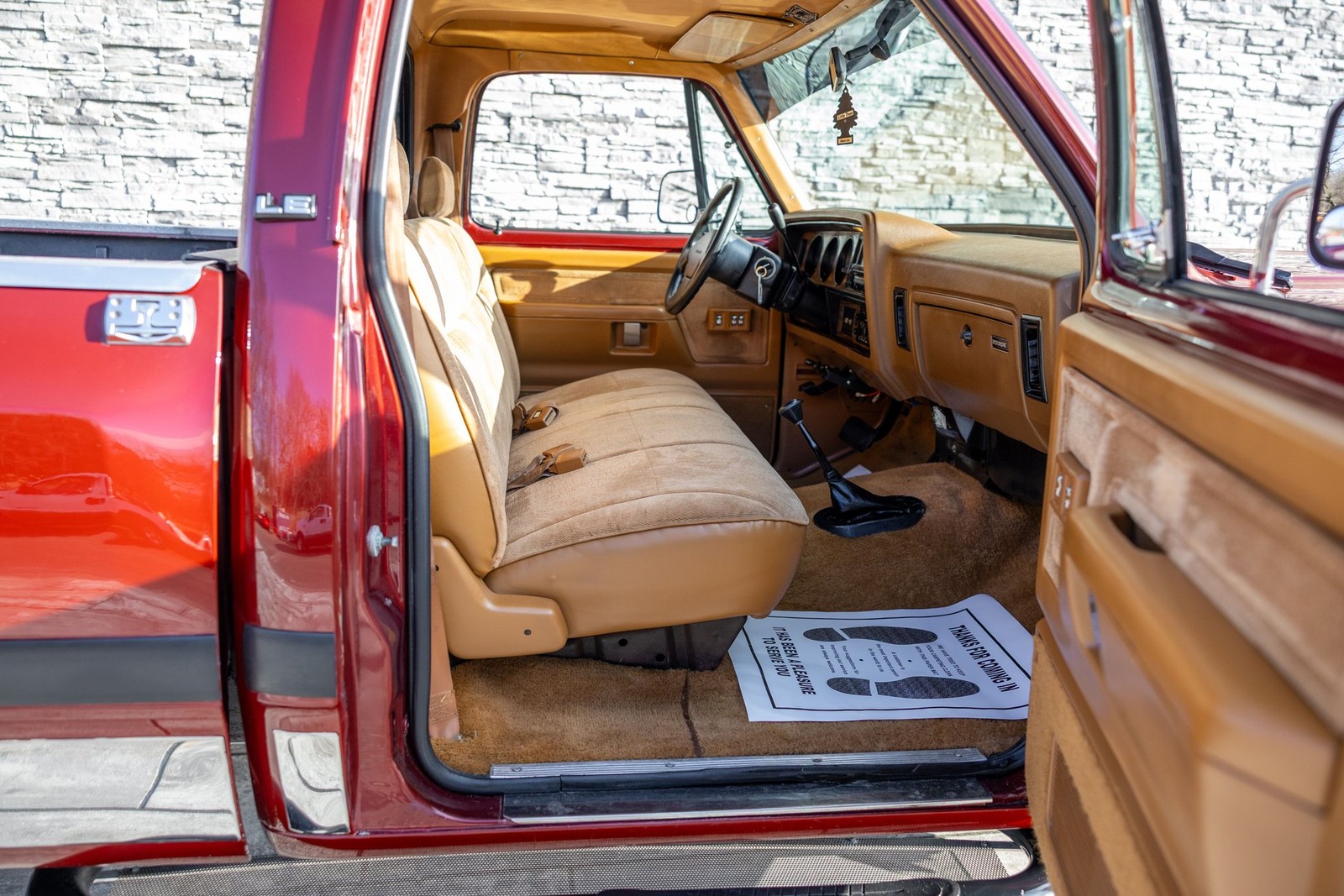 Dodge-W250-1993-Pickup-Truck-37