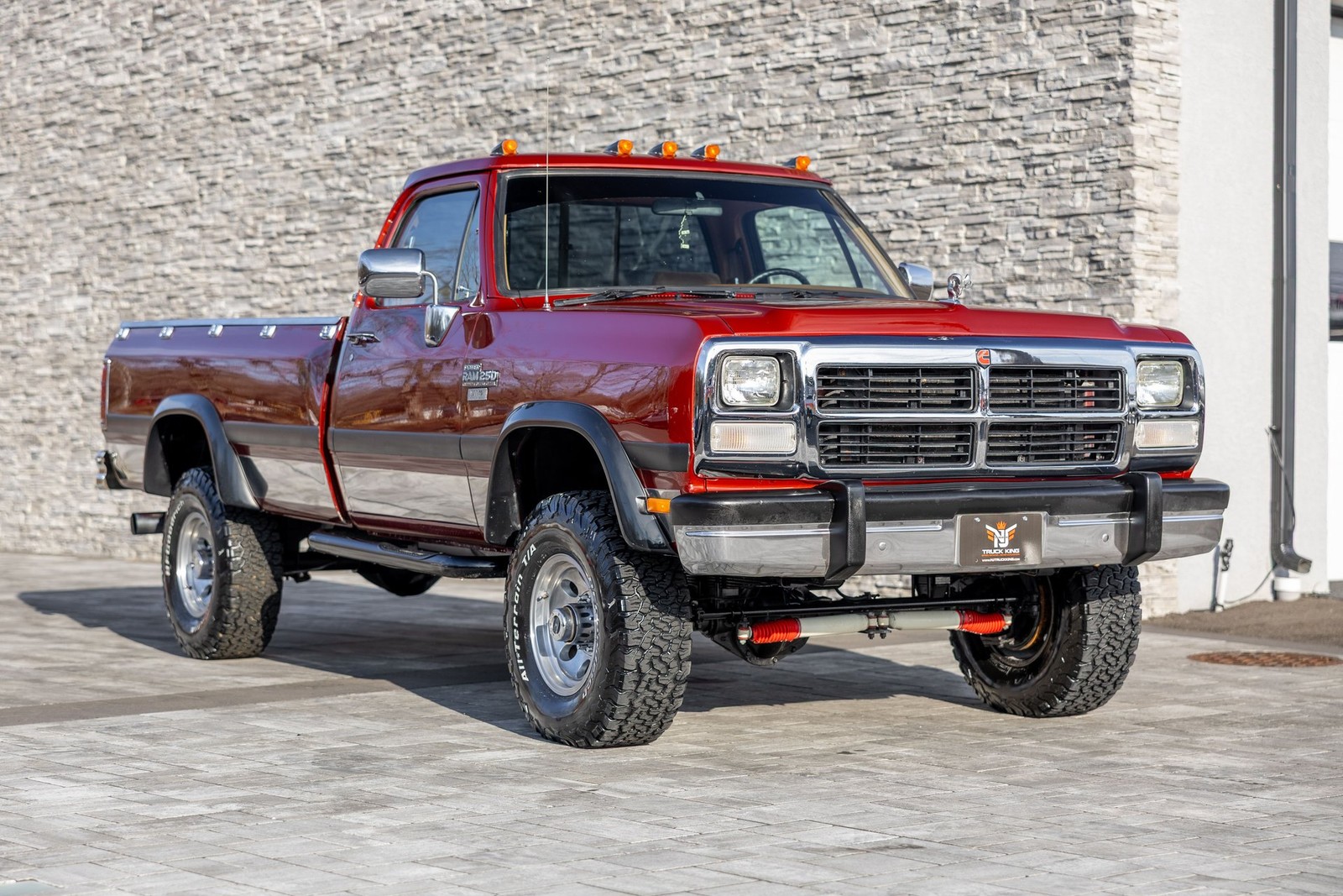Dodge-W250-1993-Pickup-Truck-5