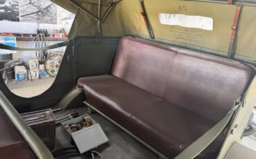 Dodge-WC-6-1940-command-car-4