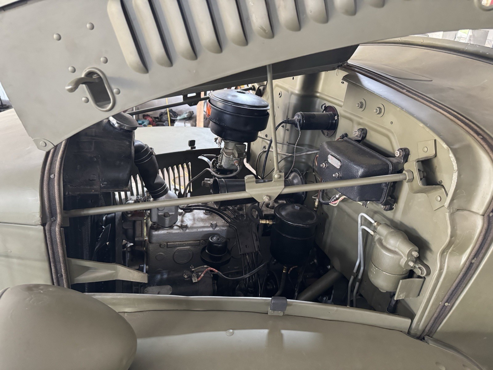 Dodge-WC-6-1940-command-car-6