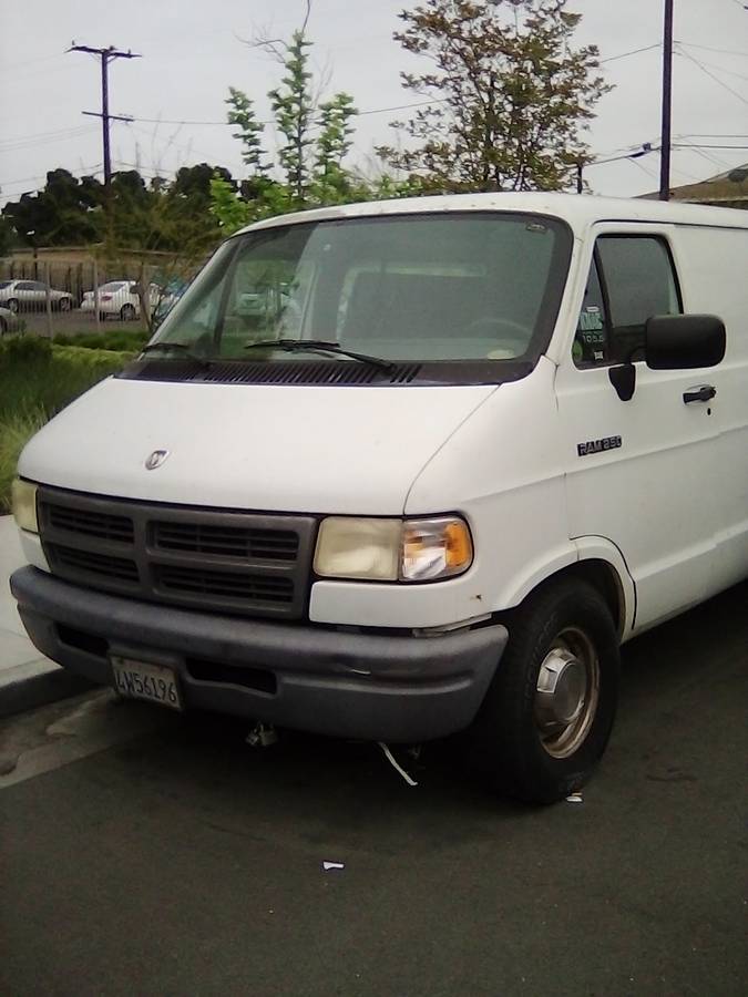 Dodge-b250-van-1994-3