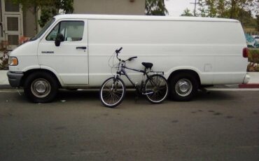 Dodge-b250-van-1994-7