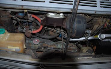 Dodge-b300-1976-custom-10