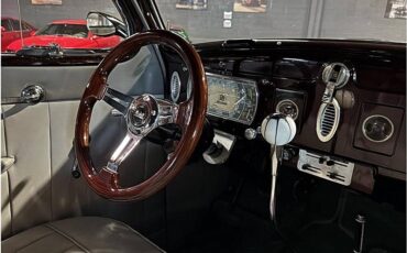 Dodge-brothers-1937-brown-25