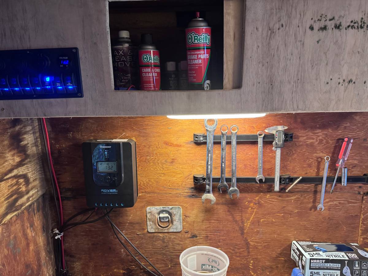 Dodge-cb300-1979-blue-3