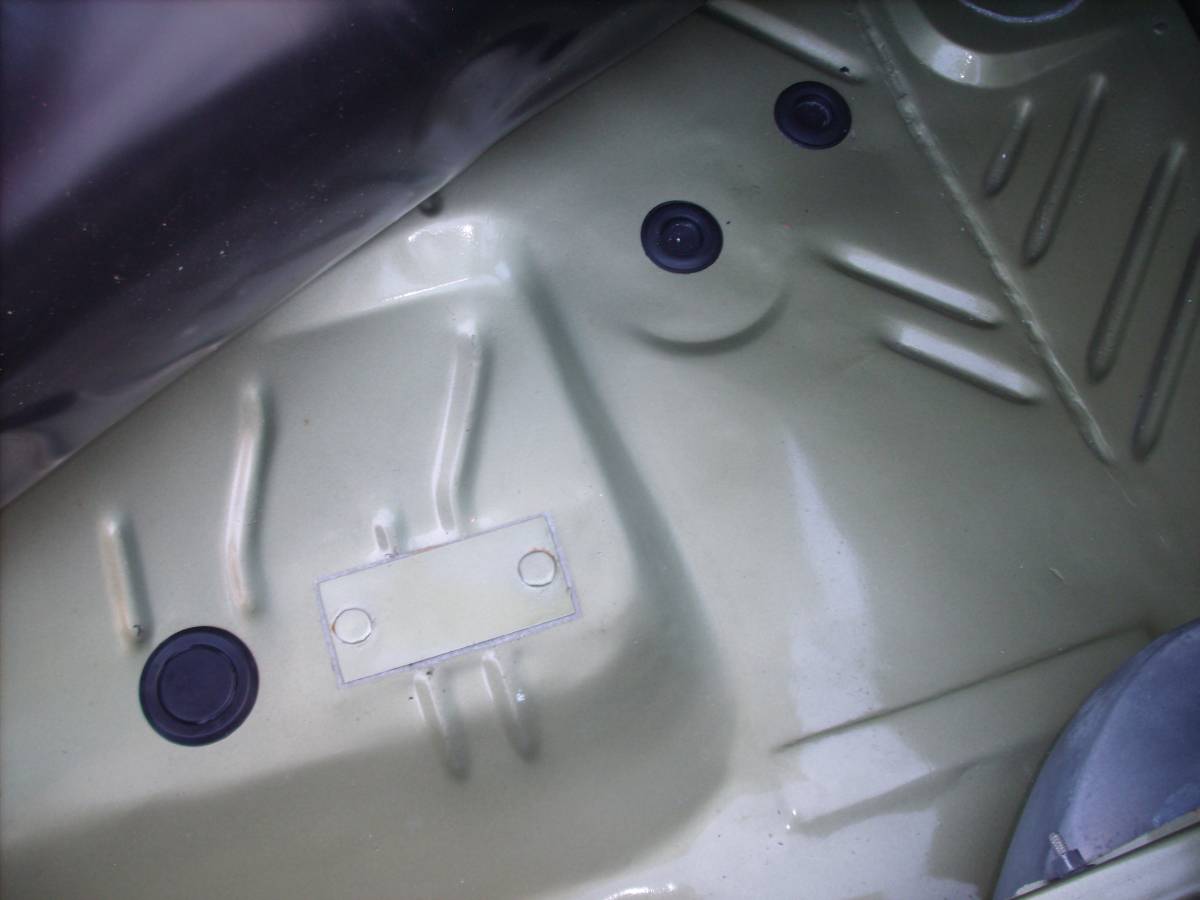 Dodge-challenger-1970-33