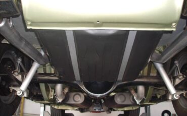 Dodge-challenger-1970-37