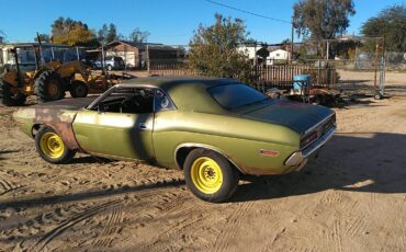 Dodge-challenger-1971-4