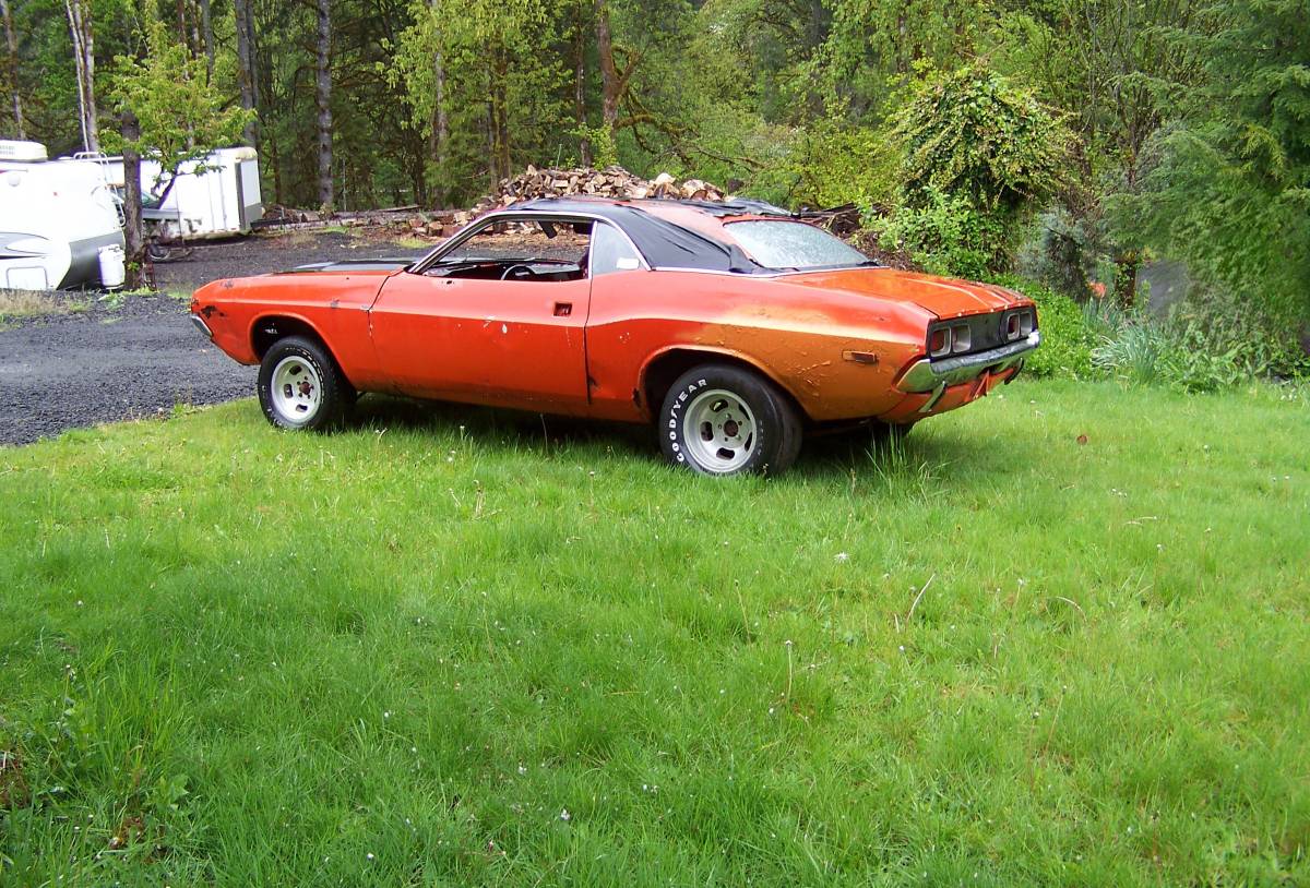 Dodge-challenger-1972-6