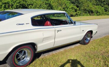 Dodge-charger-1967-white-5