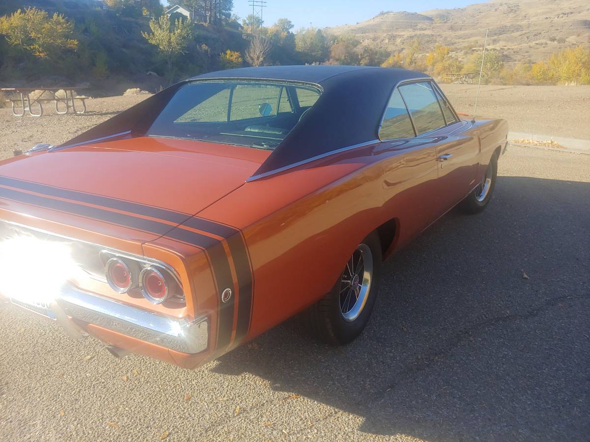 Dodge-charger-1968-4