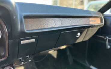 Dodge-charger-1973-white-5