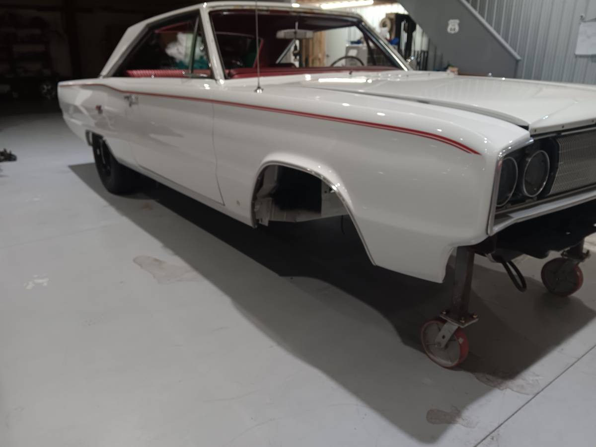 Dodge-coronet-rt-1967-13