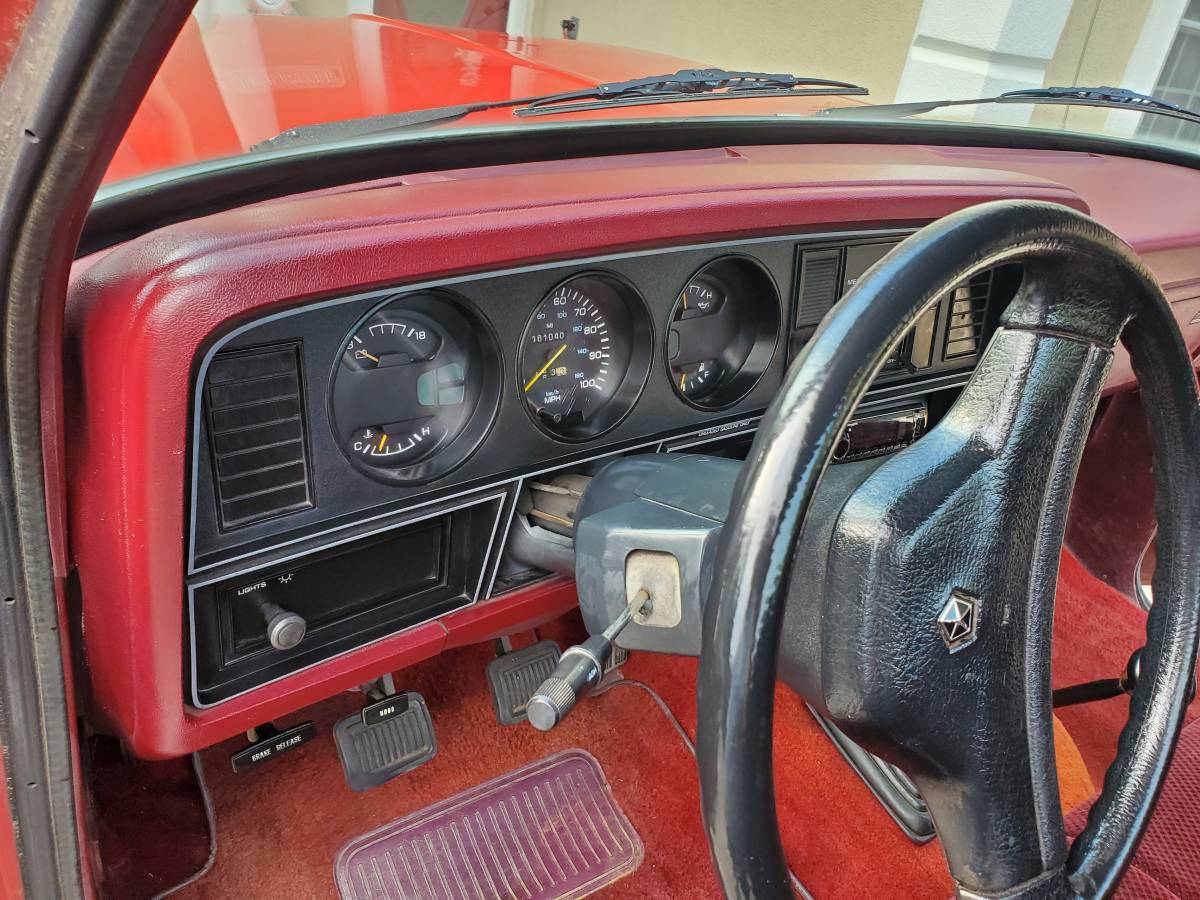 Dodge-d-series-d150-s-1990-red-19