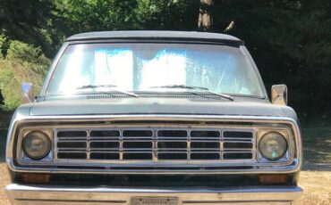 Dodge-d100-1972-green-12