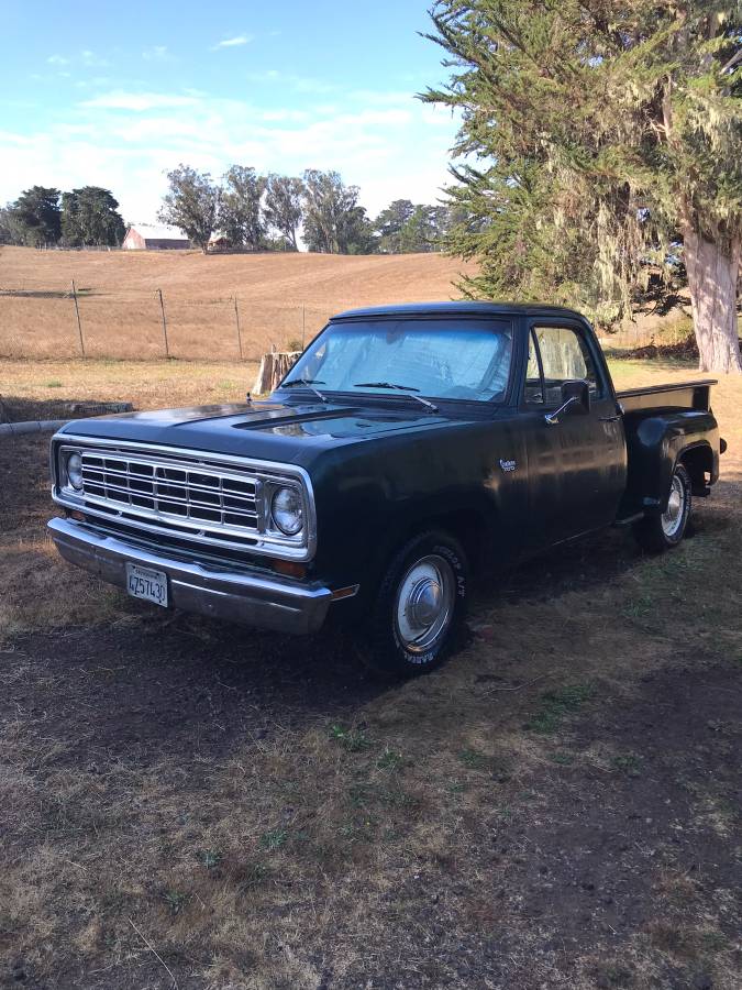 Dodge-d100-1972-green-3