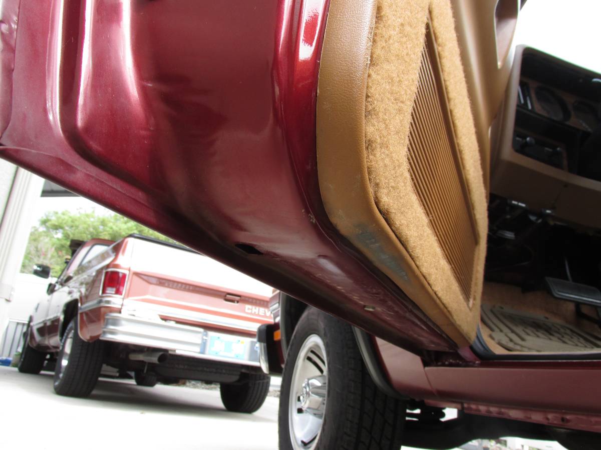 Dodge-d150-le-12-ton-1992-21