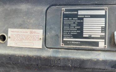 Dodge-d500-1970-red-14