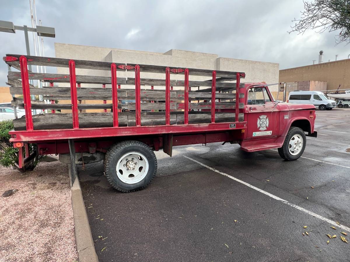 Dodge-d500-1970-red-7