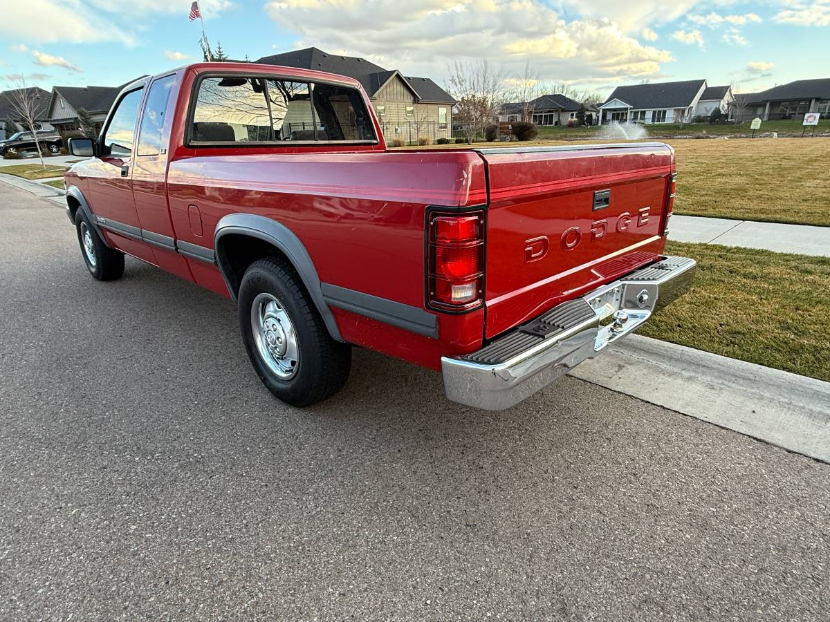 Dodge-dakota-1991-red-6