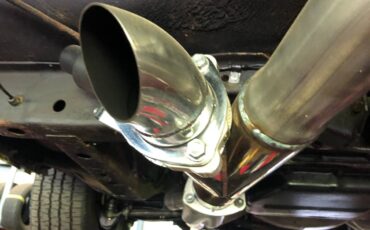 Dodge-dart-swinger-1970-green-19