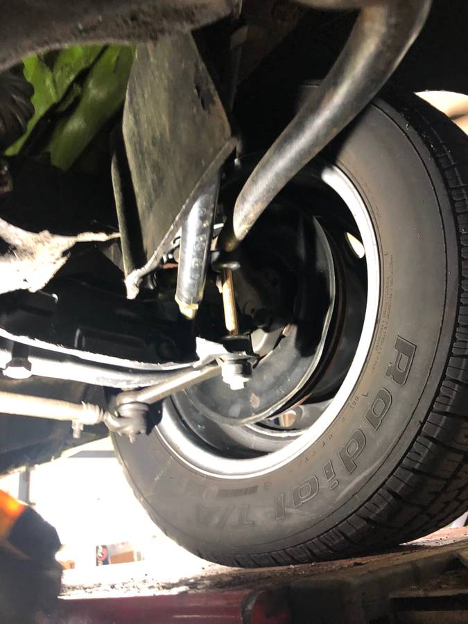 Dodge-dart-swinger-1970-green-2