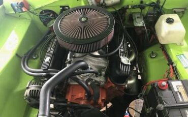 Dodge-dart-swinger-1970-green-4